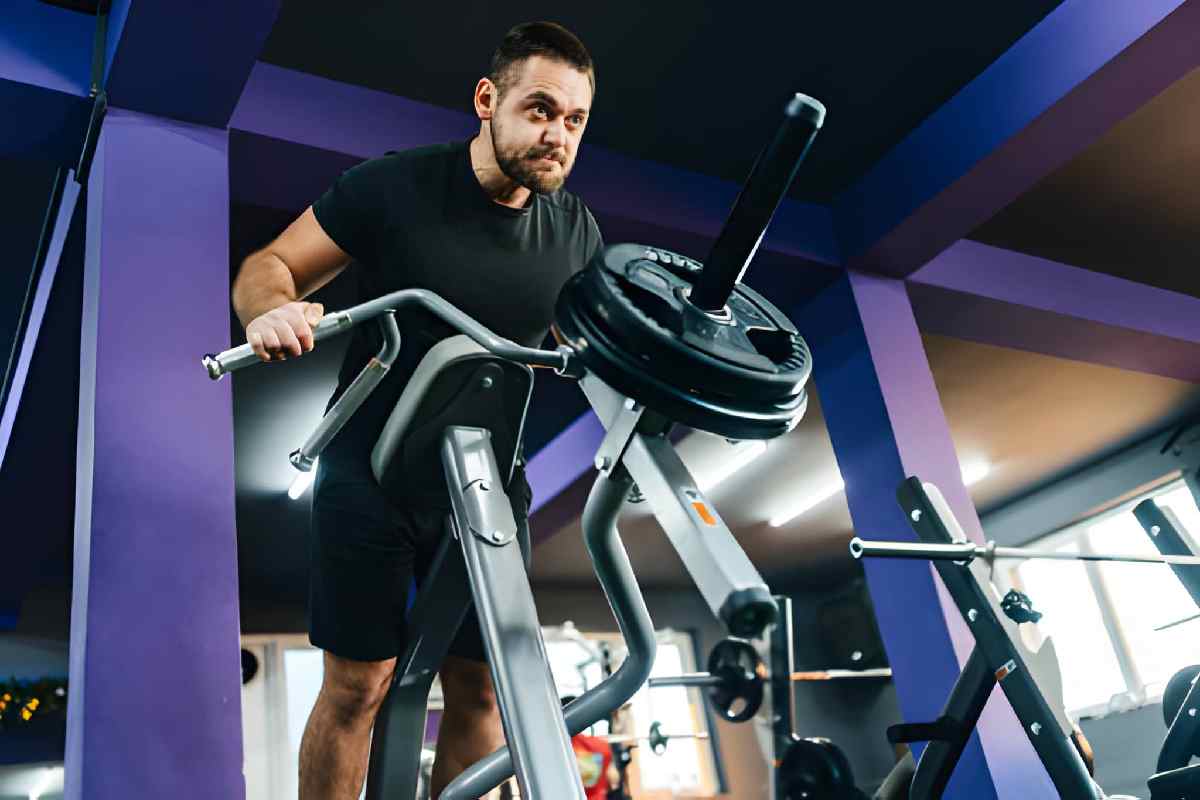 Smith Machine Bar Weight at Planet Fitness_